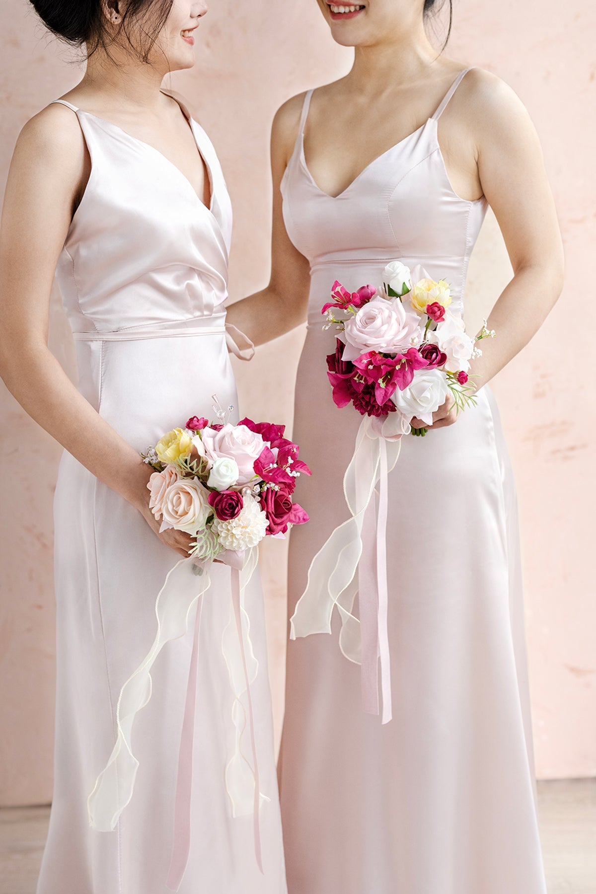 Bridesmaid Bouquets in Passionate Pink & Blush