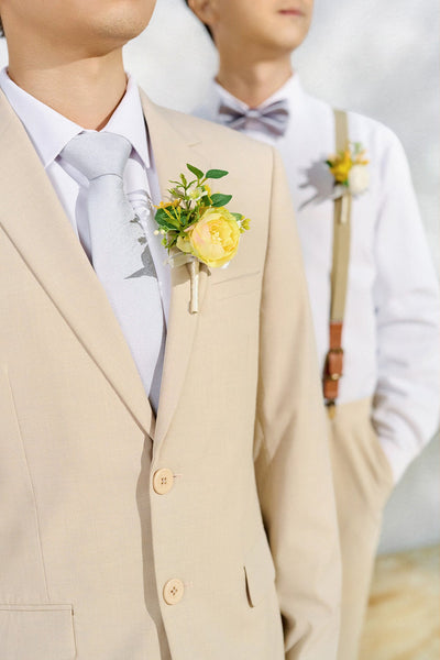 Boutonnieres in Lemonade Yellow