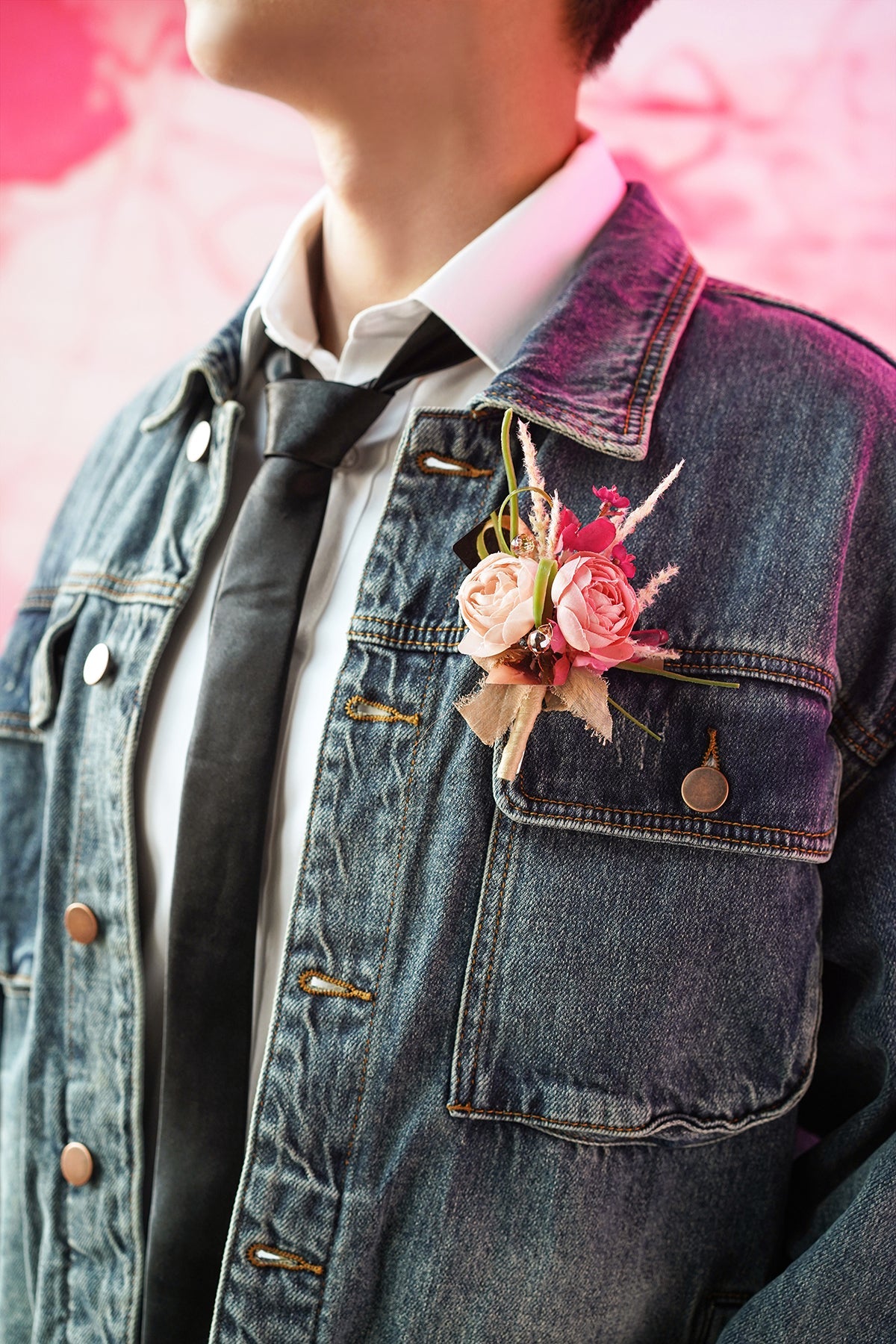 Boutonnieres in Valentine Magenta