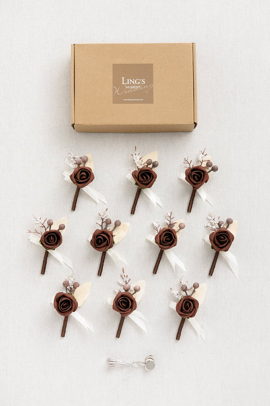 Boutonnieres for Guests in White & Beige