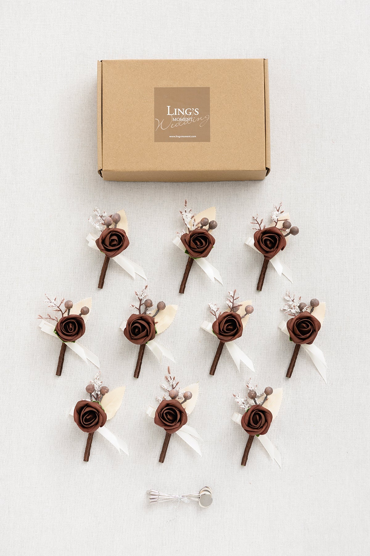 Boutonnieres for Guests in White & Beige