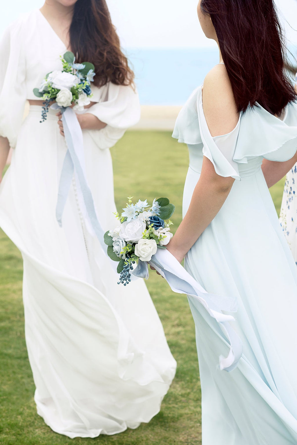 Maid of Honor & Bridesmaid Bouquets in Romantic Dusty Blue