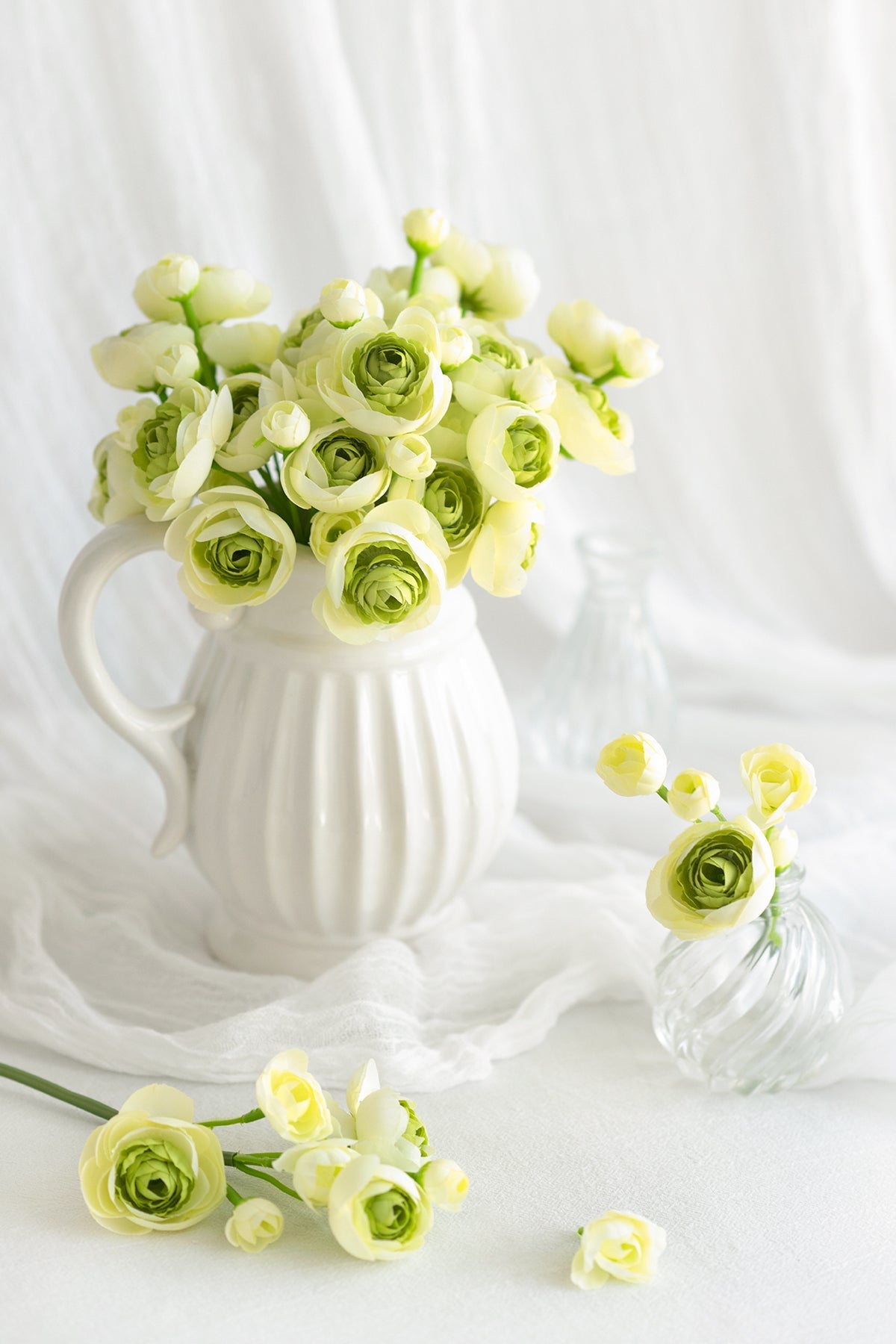 Ranunculus Flowers with Stem - 8 Colors