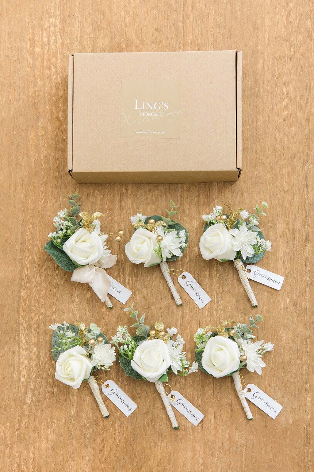 Lings | Boutonnieres in Ivory