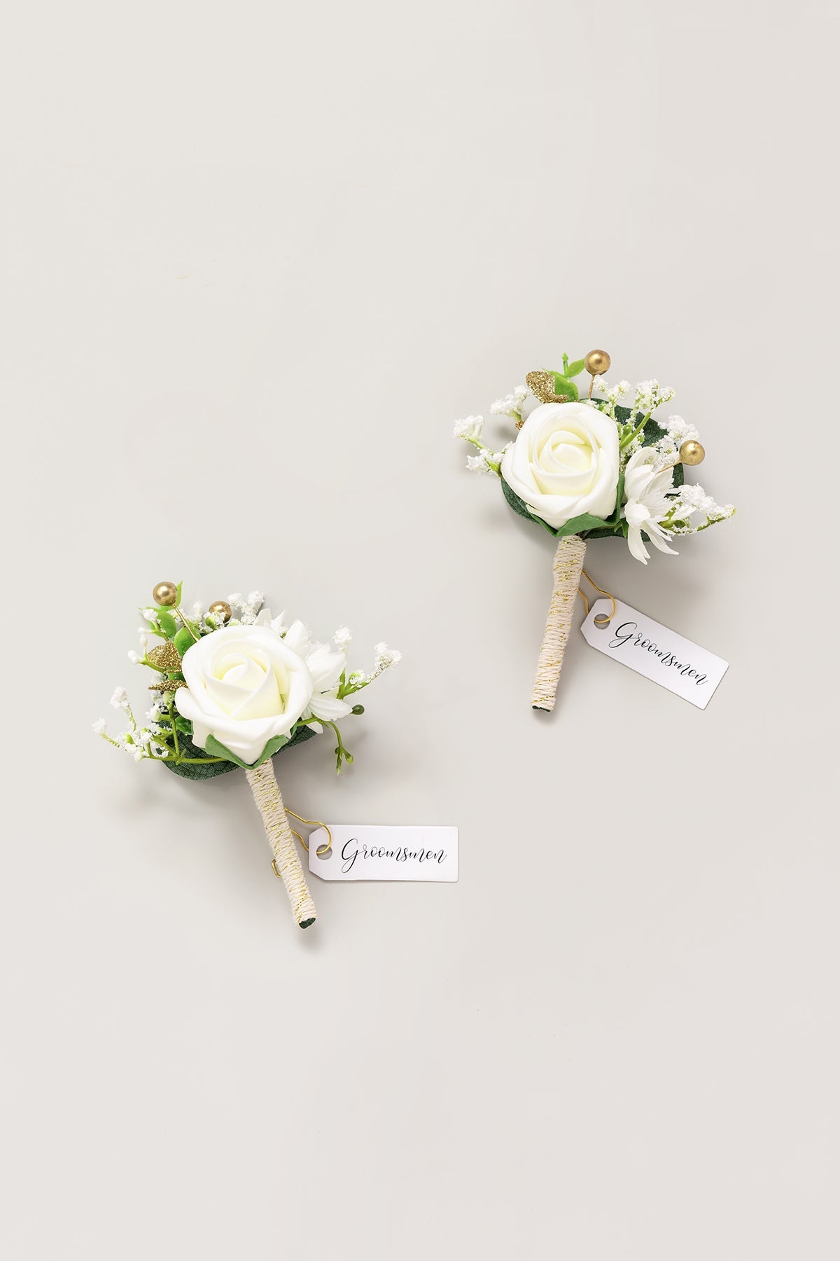 Lings | Boutonnieres in Ivory