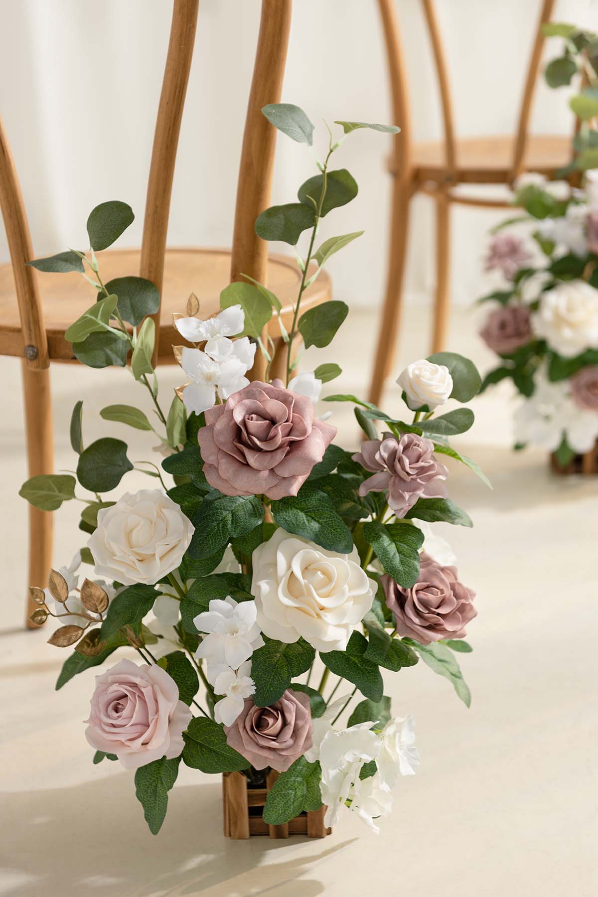 Wedding Aisle Runner Flower Arrangement in Dusty Rose & Cream