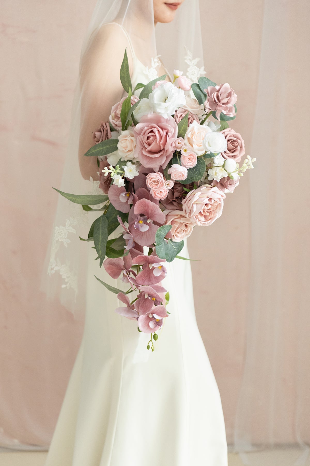 Bridal Flowers in Dusty Rose & Cream