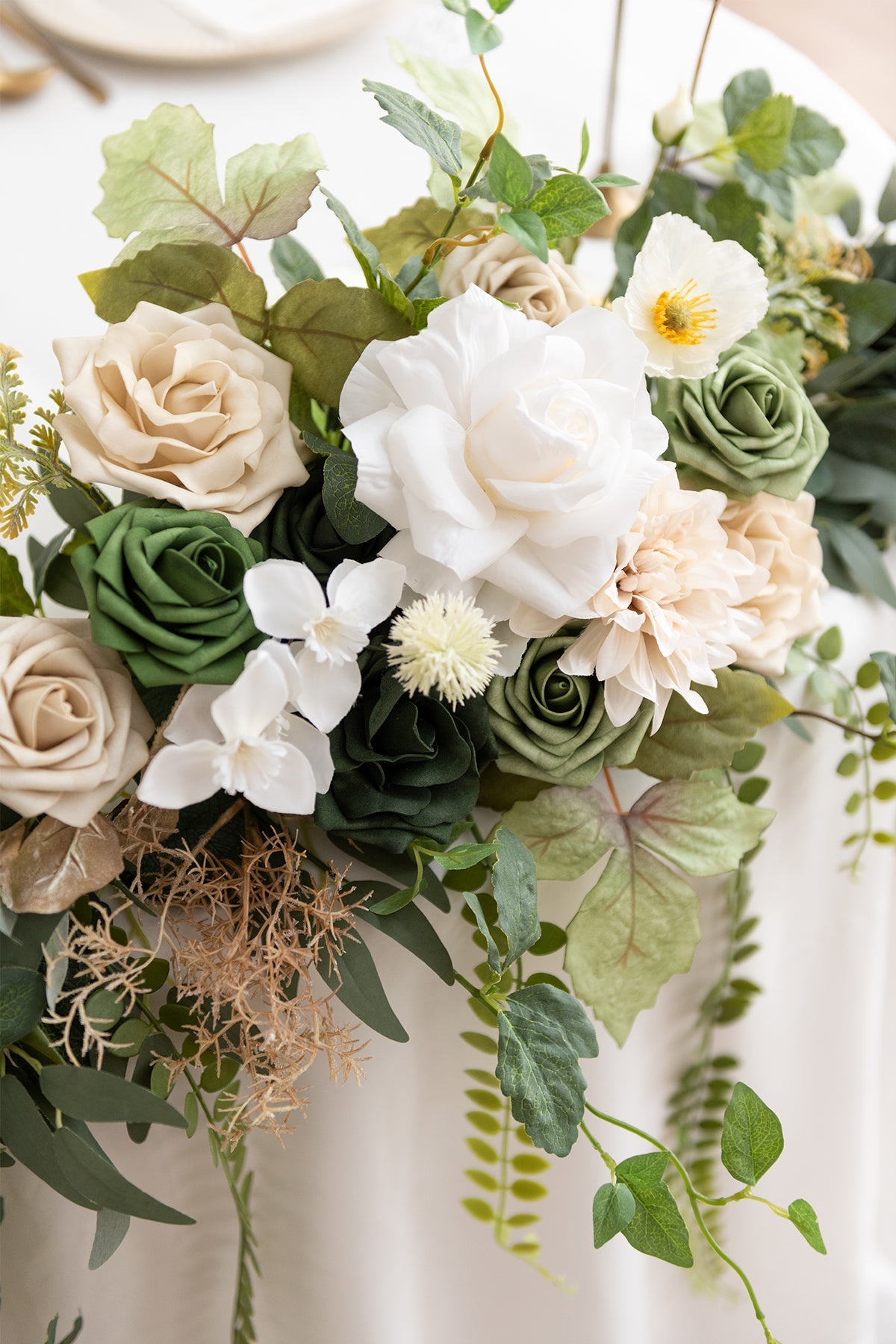 9ft Head Table Flower Garland in Emerald & Tawny Beige