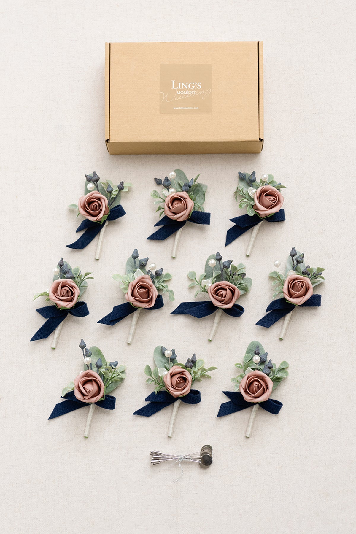 Boutonnieres for Guests in Dusty Rose & Navy