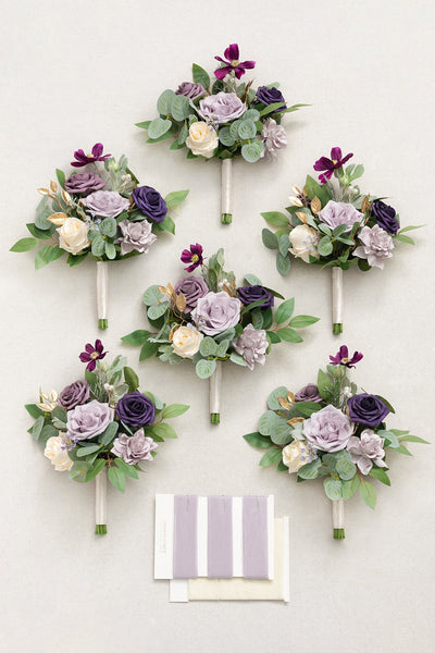 Bridesmaid Posy in Lilac & Gold