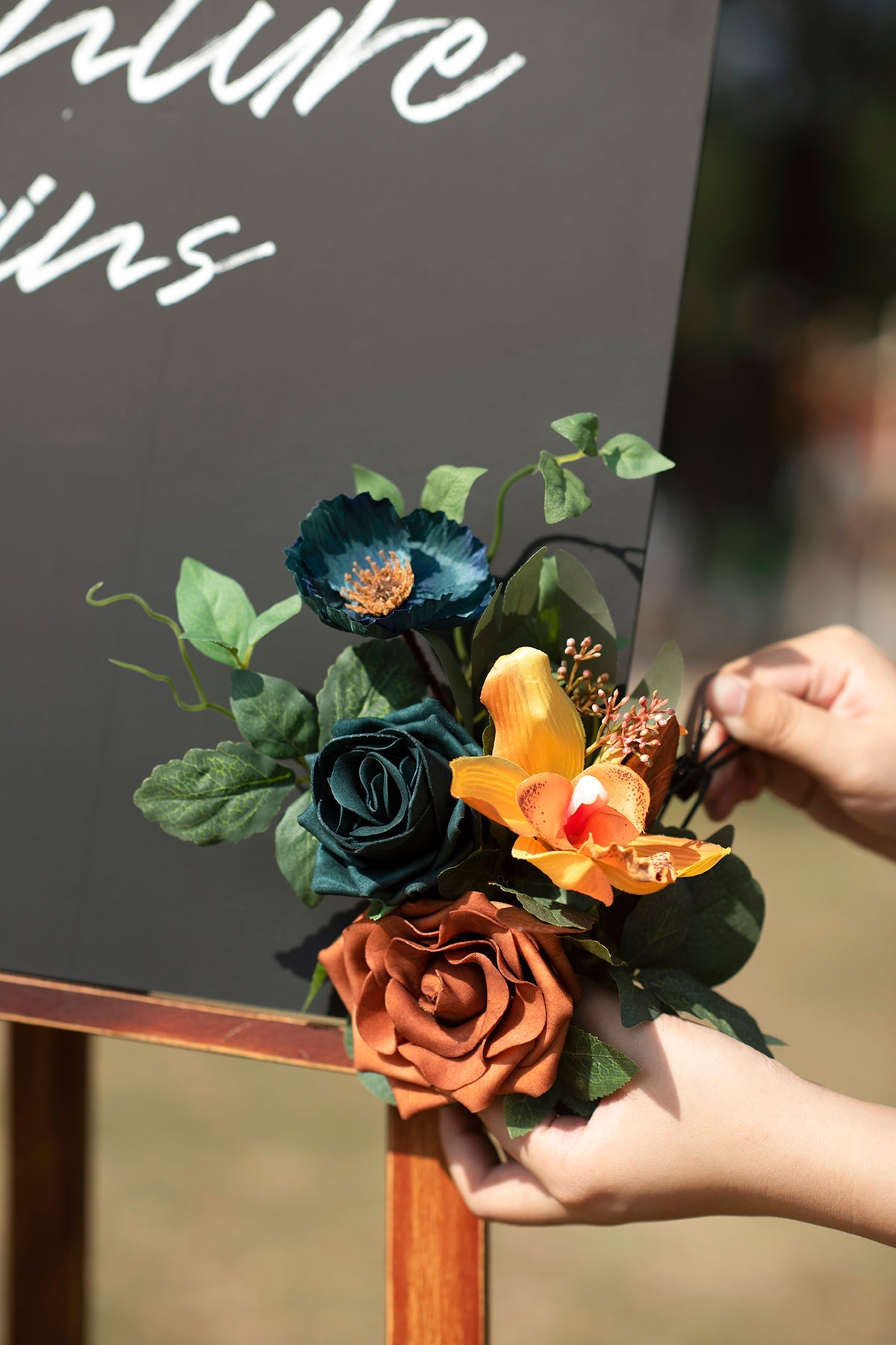 Combo Set Flower Sign Decor in Dark Teal & Burnt Orange