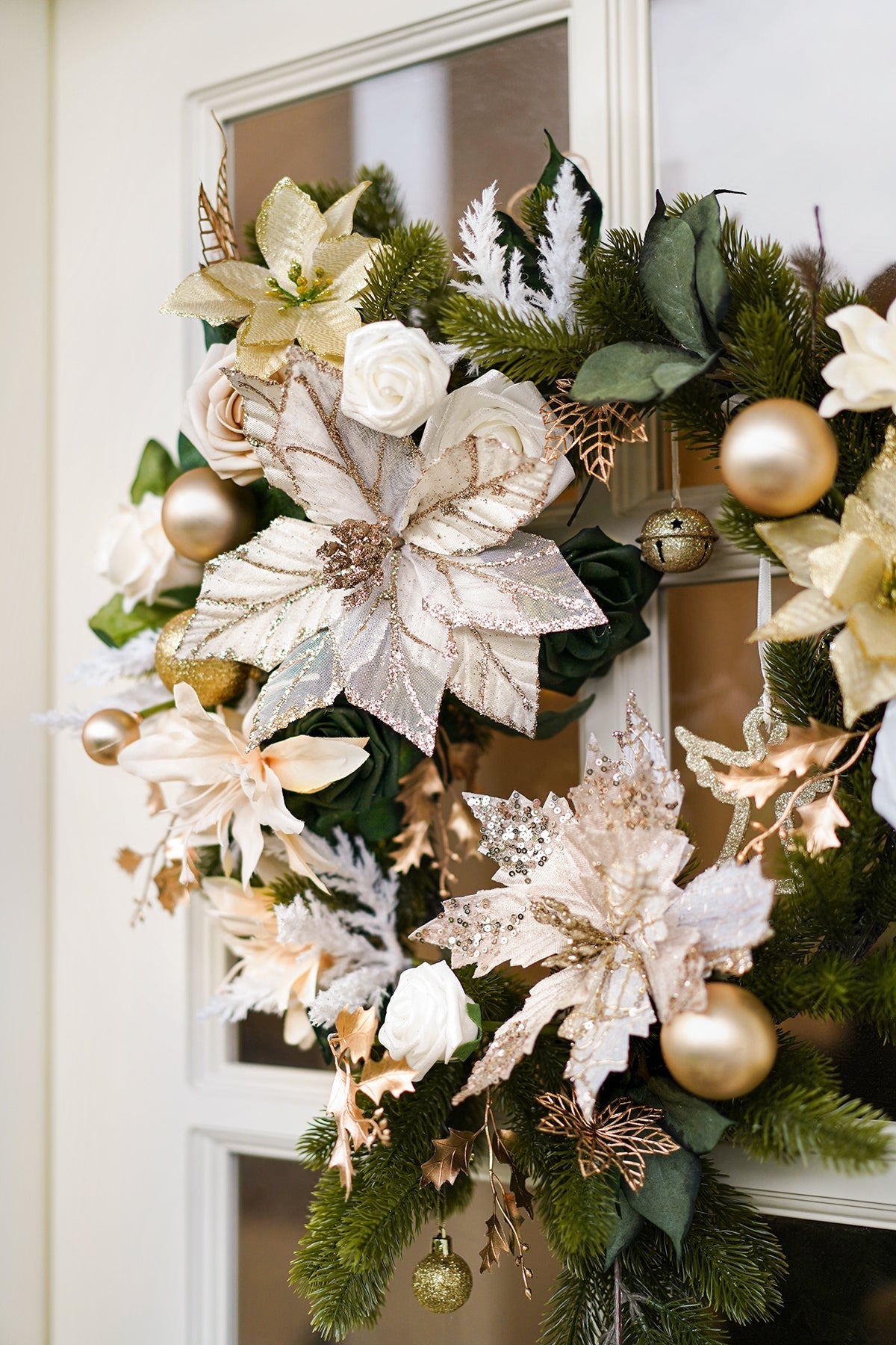Christmas Wreath in Champagne Christmas