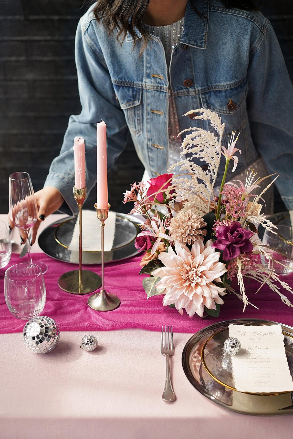 Flash Sale | Centerpiece Flower Arrangements in Valentine Magenta