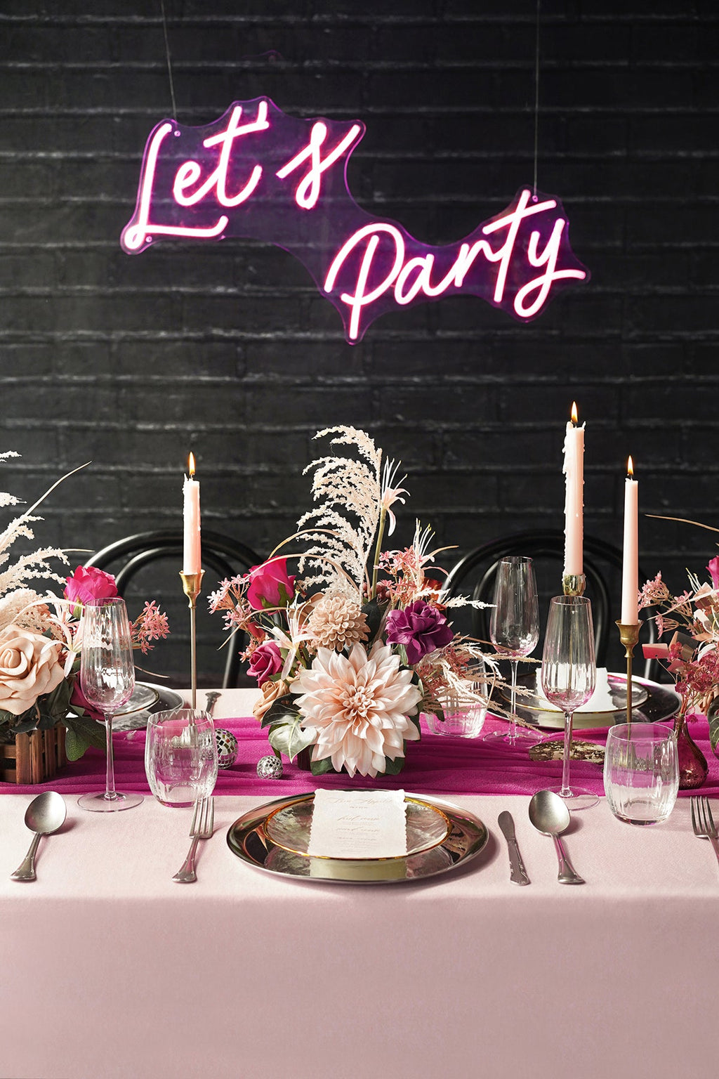 Flash Sale | Centerpiece Flower Arrangements in Valentine Magenta