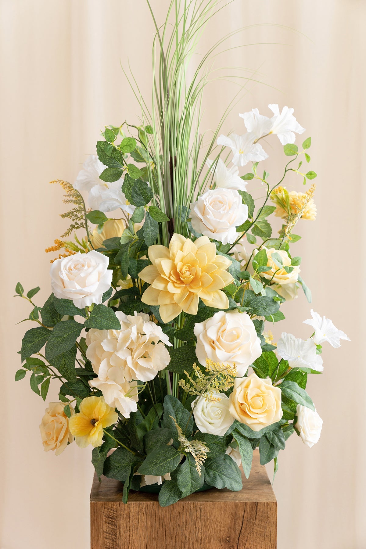 Altar Decor Free-Standing Flowers in Lemonade Yellow