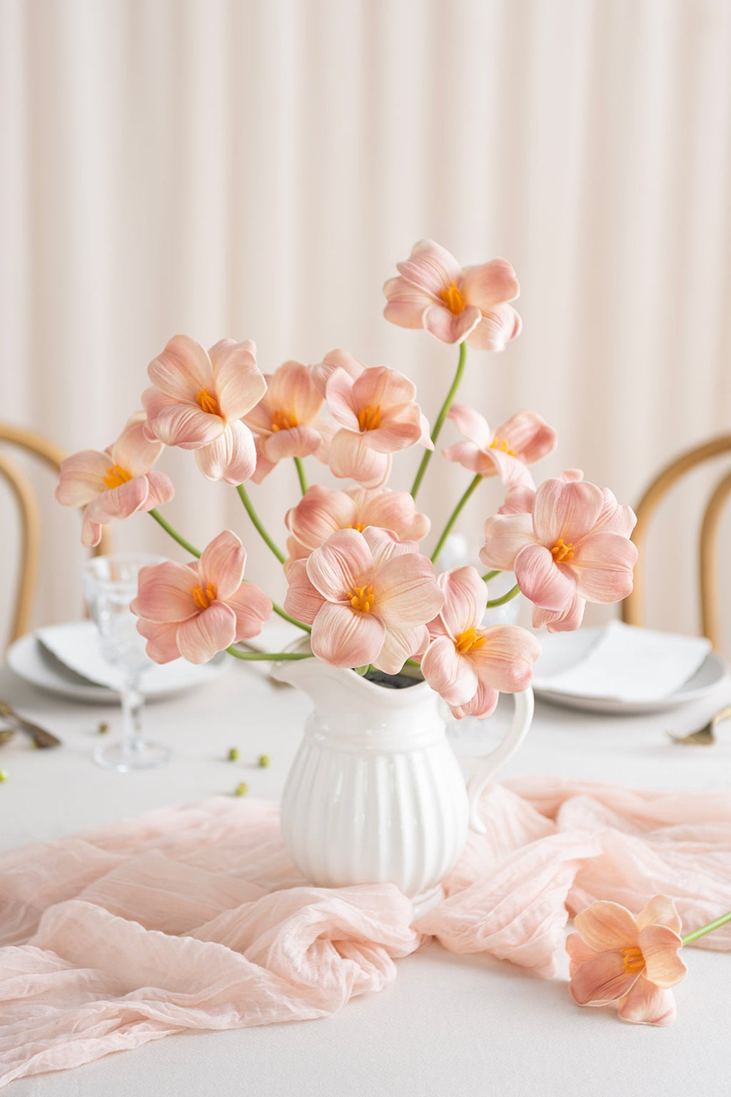 Tulips with Stem - 2 Colors