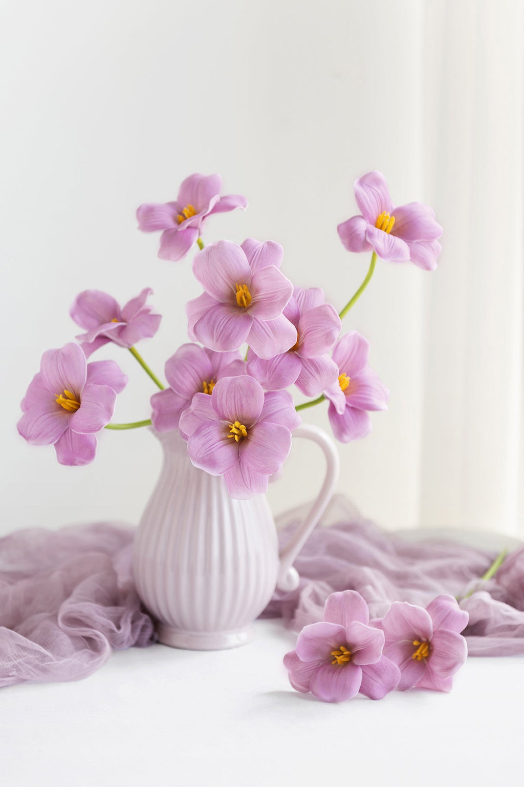 Tulips with Stem - 2 Colors