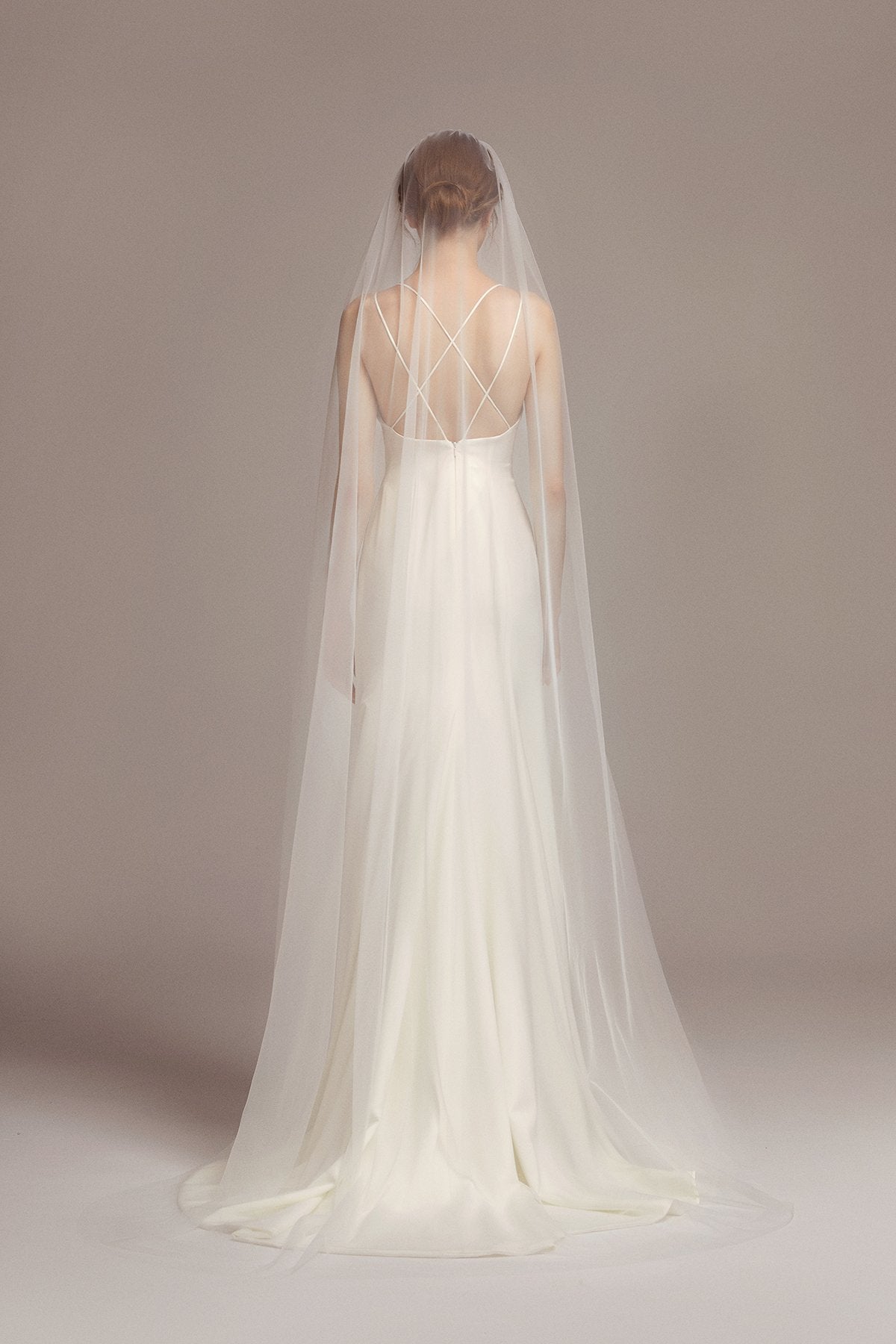Simple Elegant Chapel Veil with Comb - lingsDev