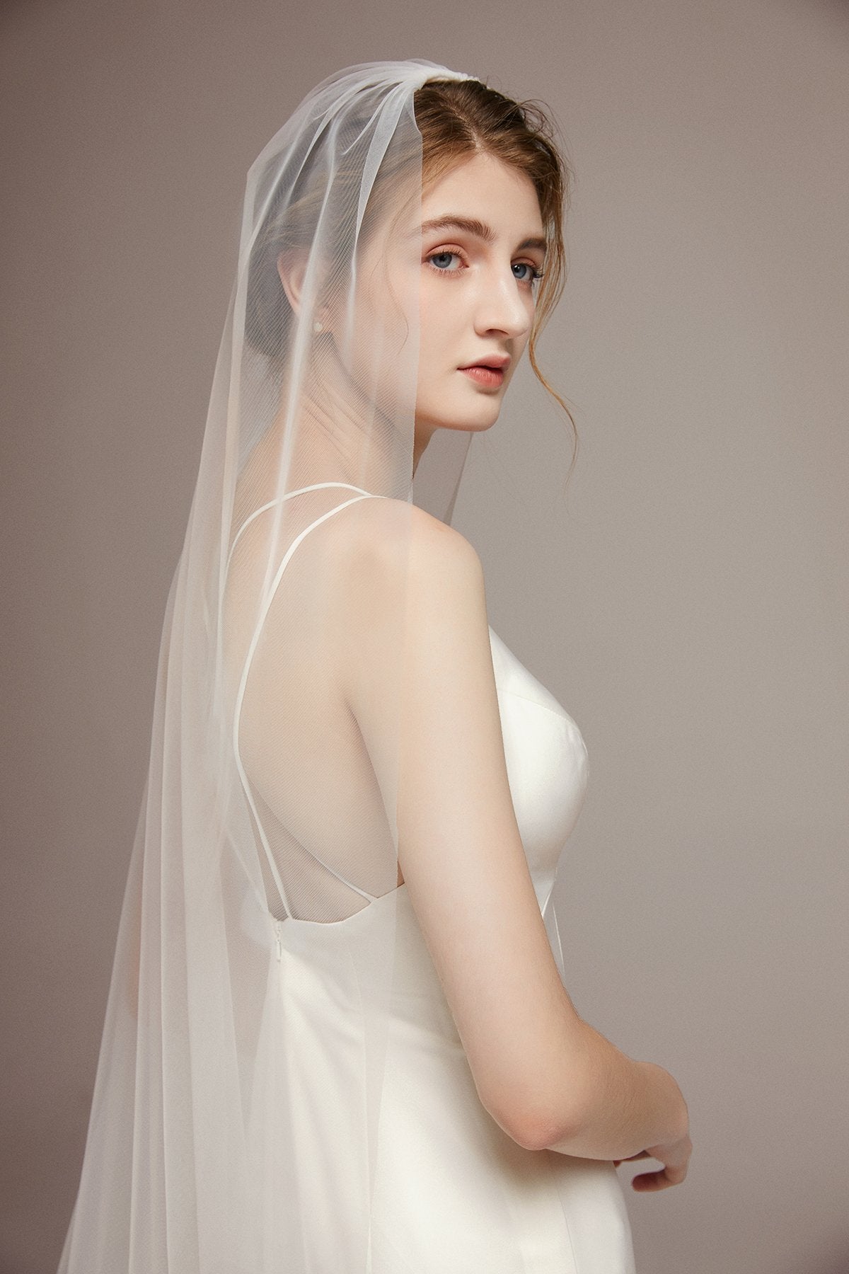 Simple Elegant Chapel Veil with Comb - lingsDev