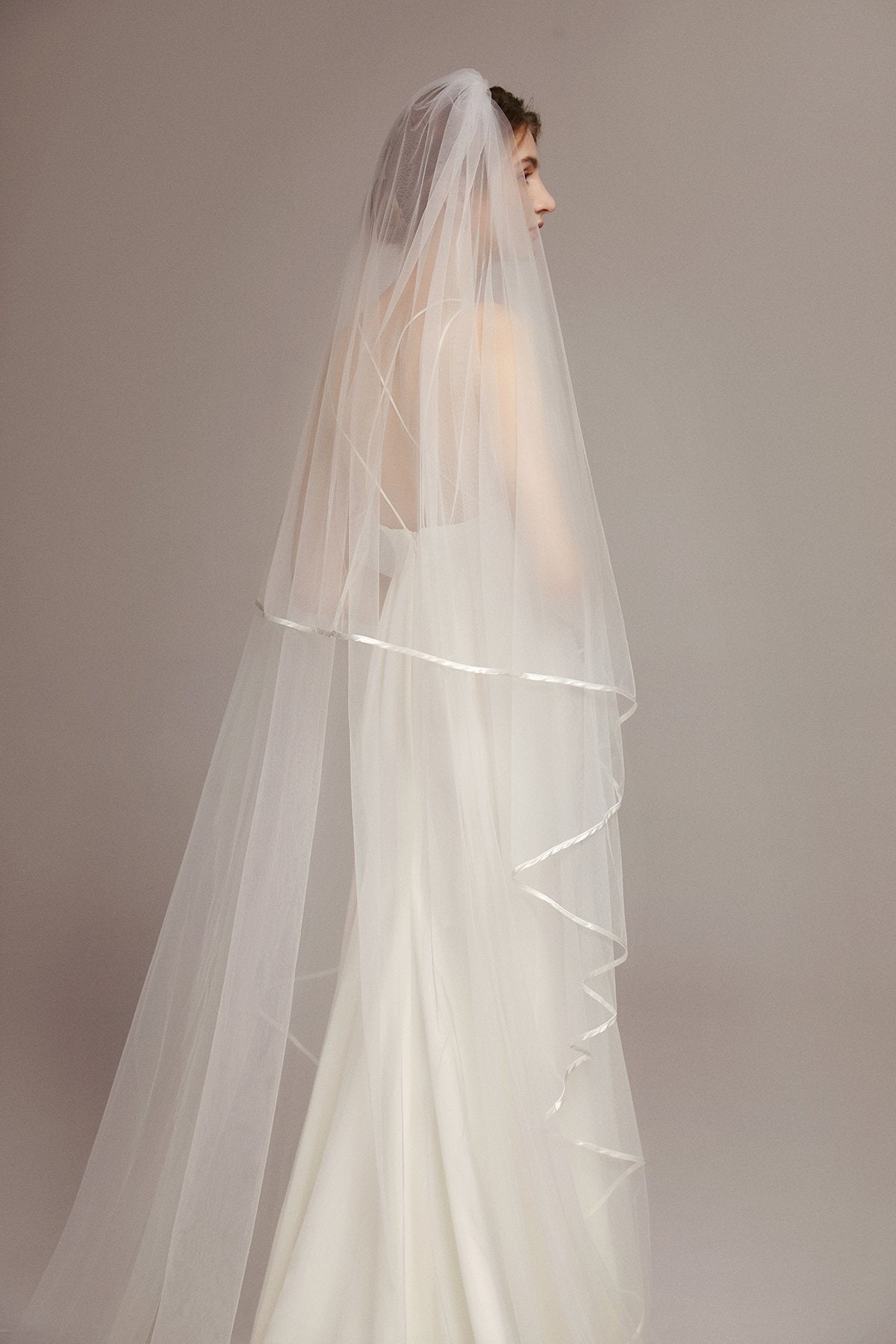 Two Tier Angel-Cut Satin Trim Chapel Veil with Comb - lingsDev