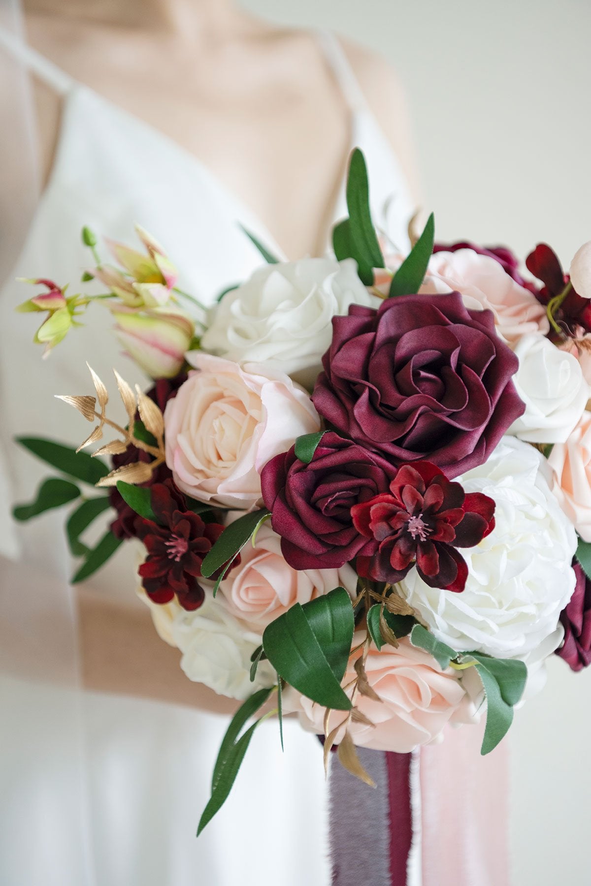 7"/9" Bridesmaid Bouquet - Marsala - lingsDev
