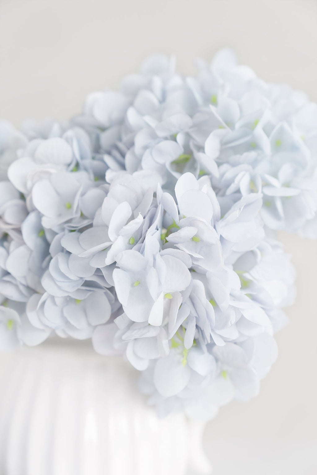 Silk Hydrangea with Stem - 2 Colors - lingsDev