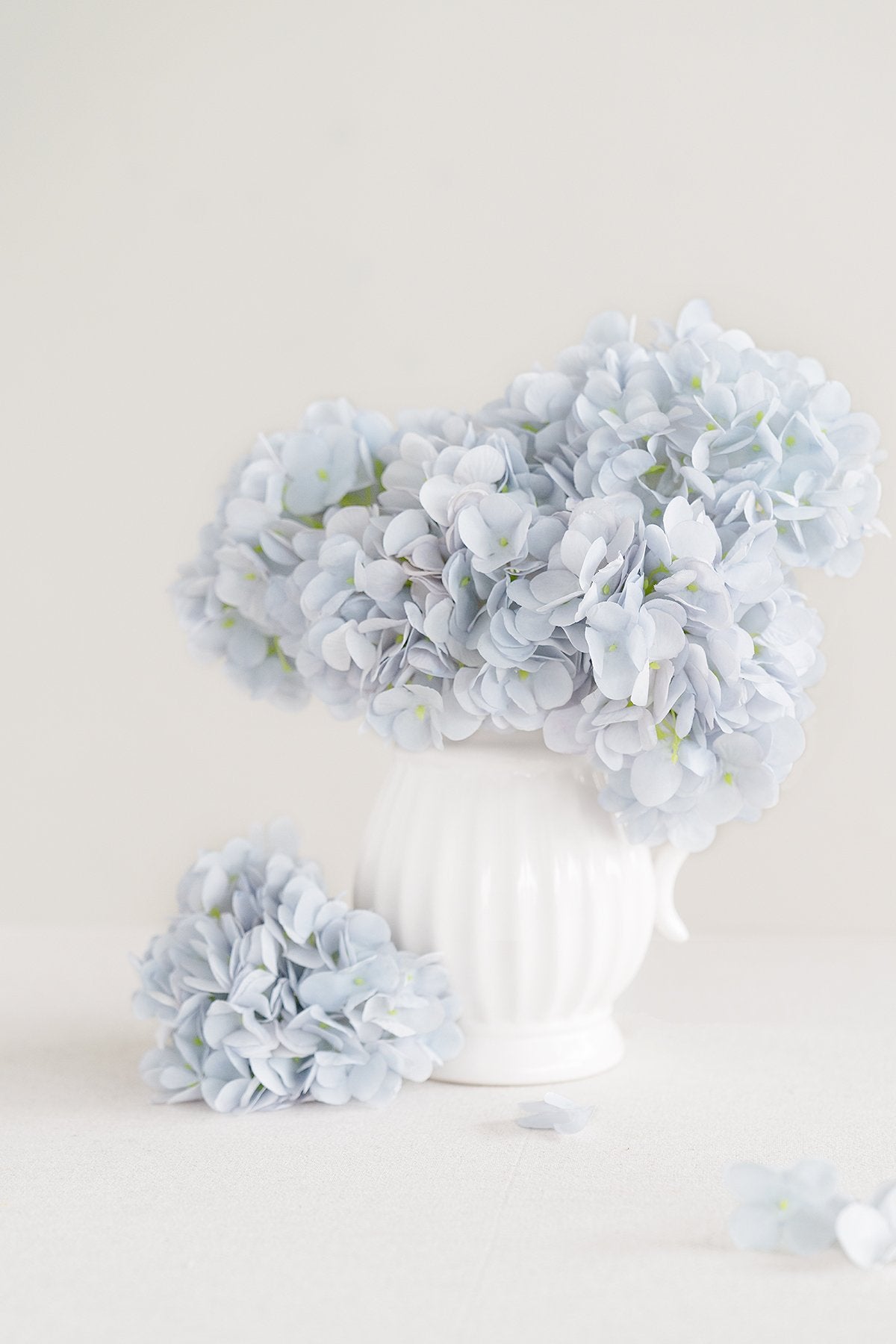 Silk Hydrangea with Stem - 2 Colors - lingsDev