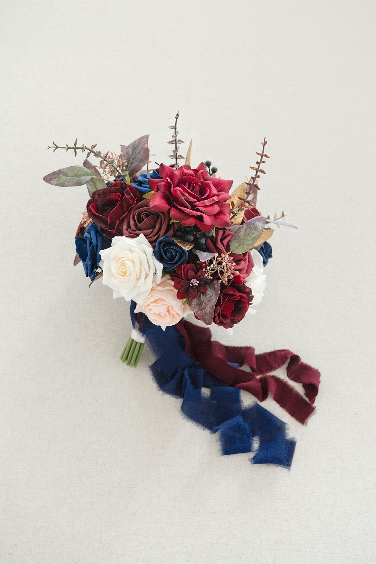 7"/9" Bridesmaid Bouquet - Burgundy & Navy Blue - lingsDev