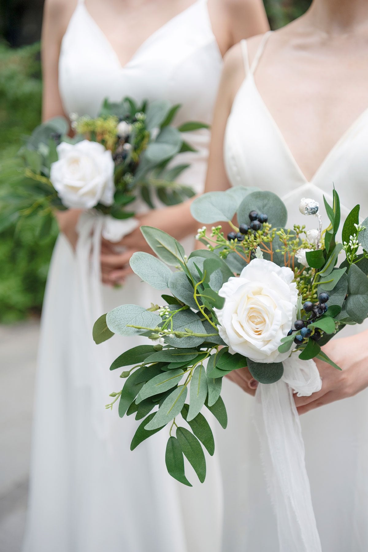 7" Bridesmaid Posy (Set of 4) - Natural Whites - lingsDev