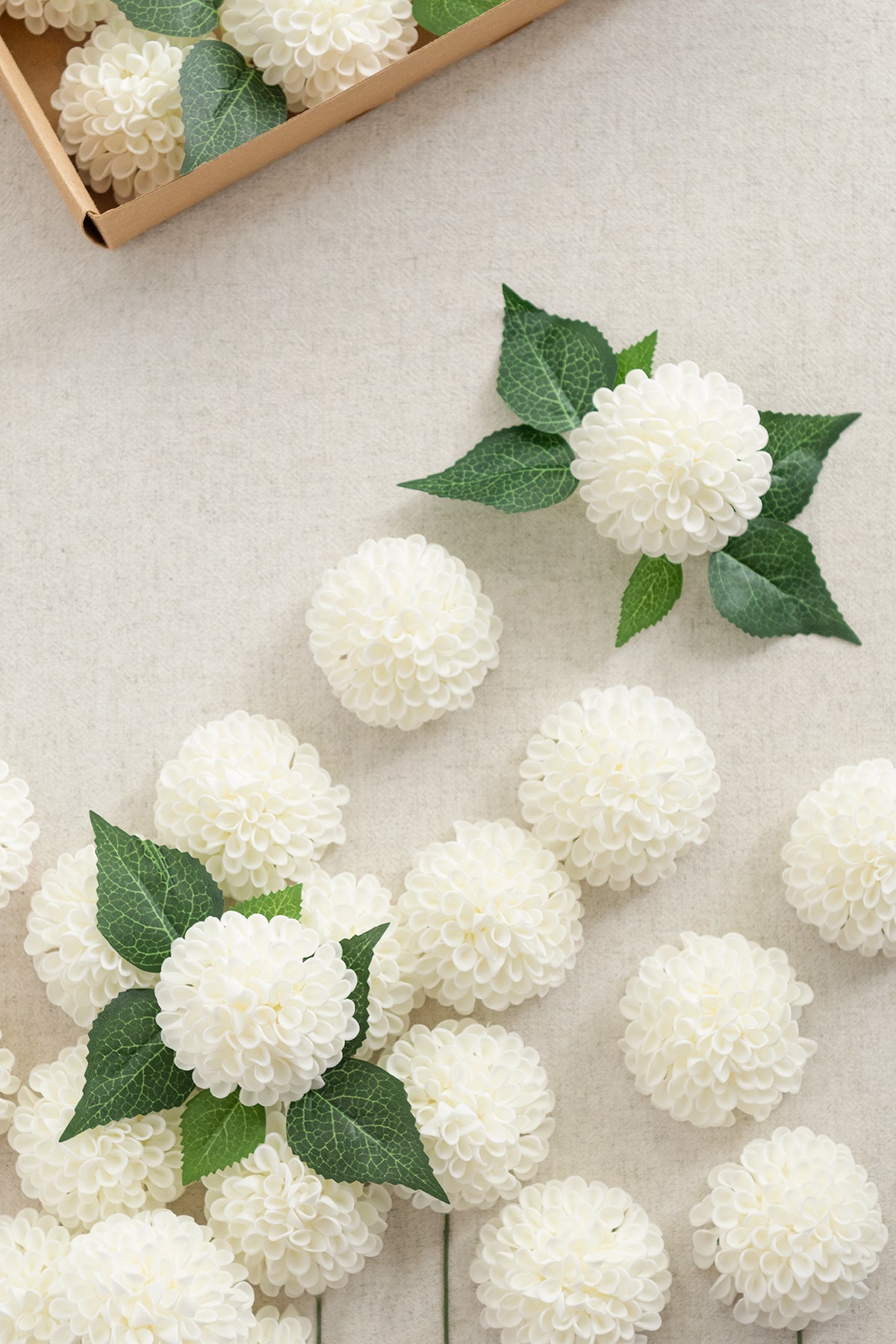 [Gift for $800+] 2.5" Foam Dahlia with Stem - 8 Colors