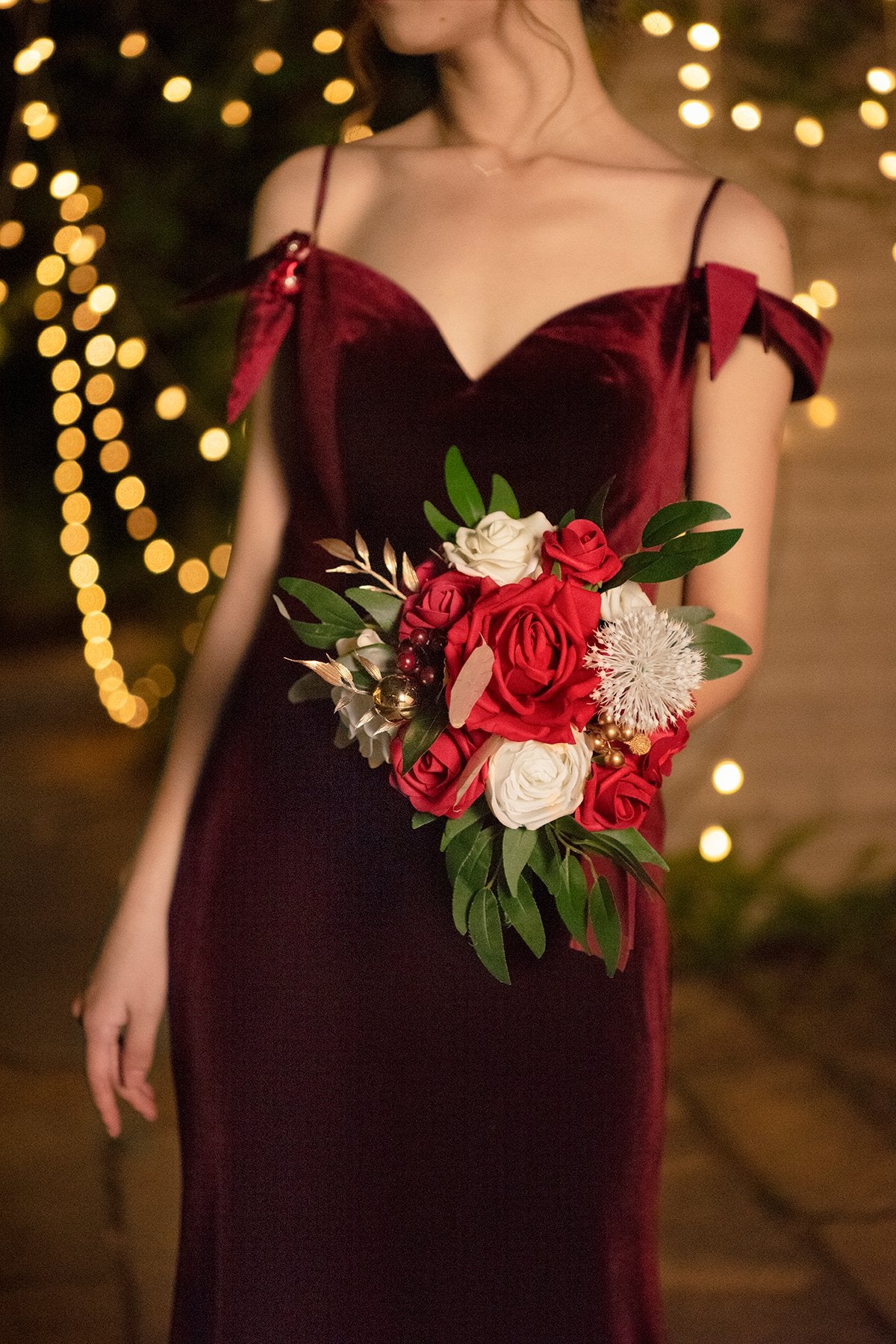 7"/9" Bridesmaid Bouquet - Whimsical Christmas - lingsDev