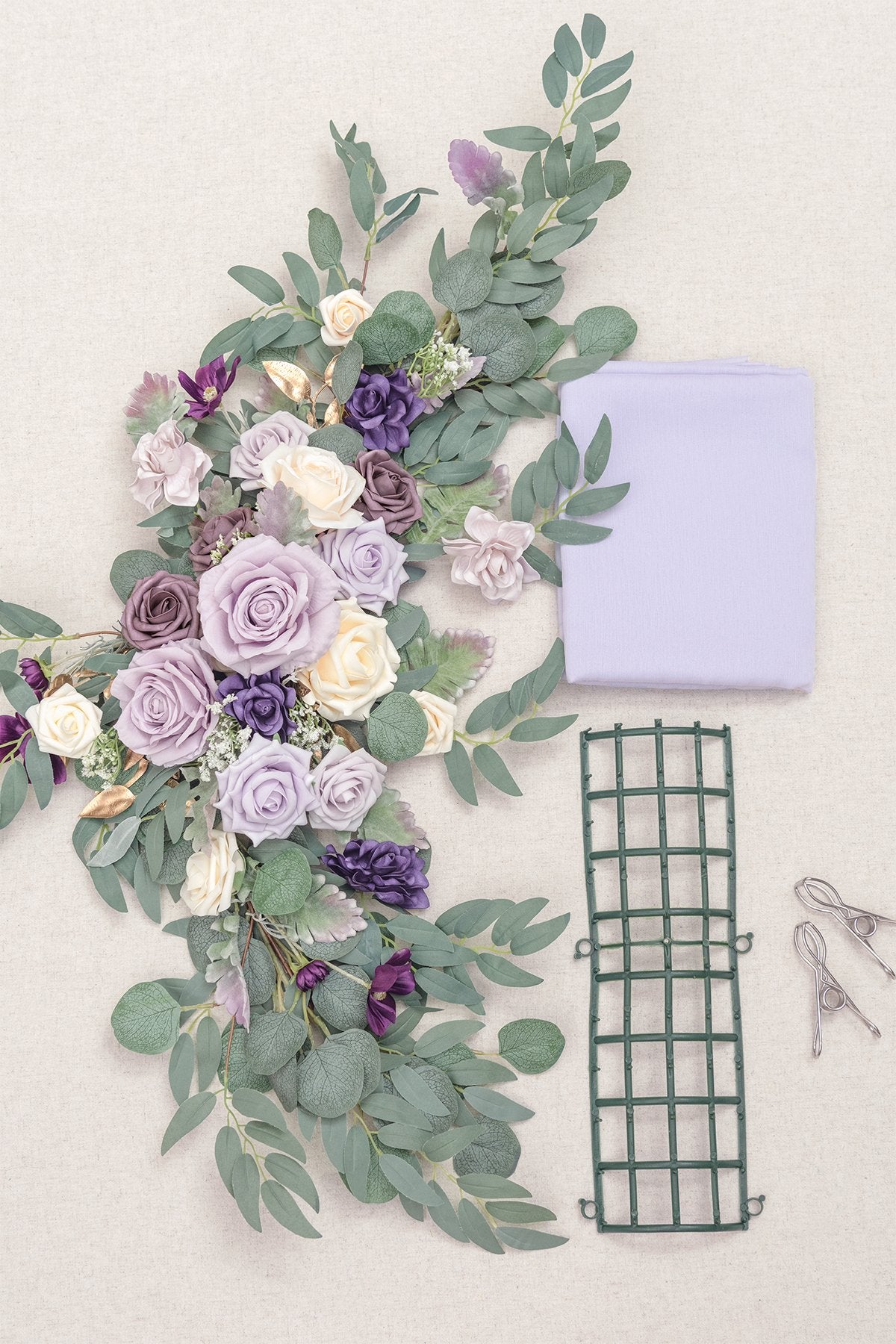 Flower Swag and Tablecloth for Sweetheart/Head Table - Lavender & Cream - lingsDev