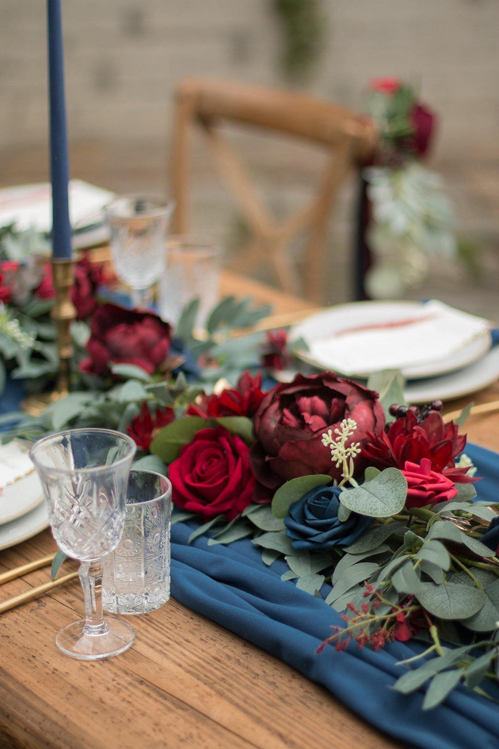 Eucalyptus and Willow Leaf Flower Garland 6.5FT - Burgundy & Navy Blue - lingsDev