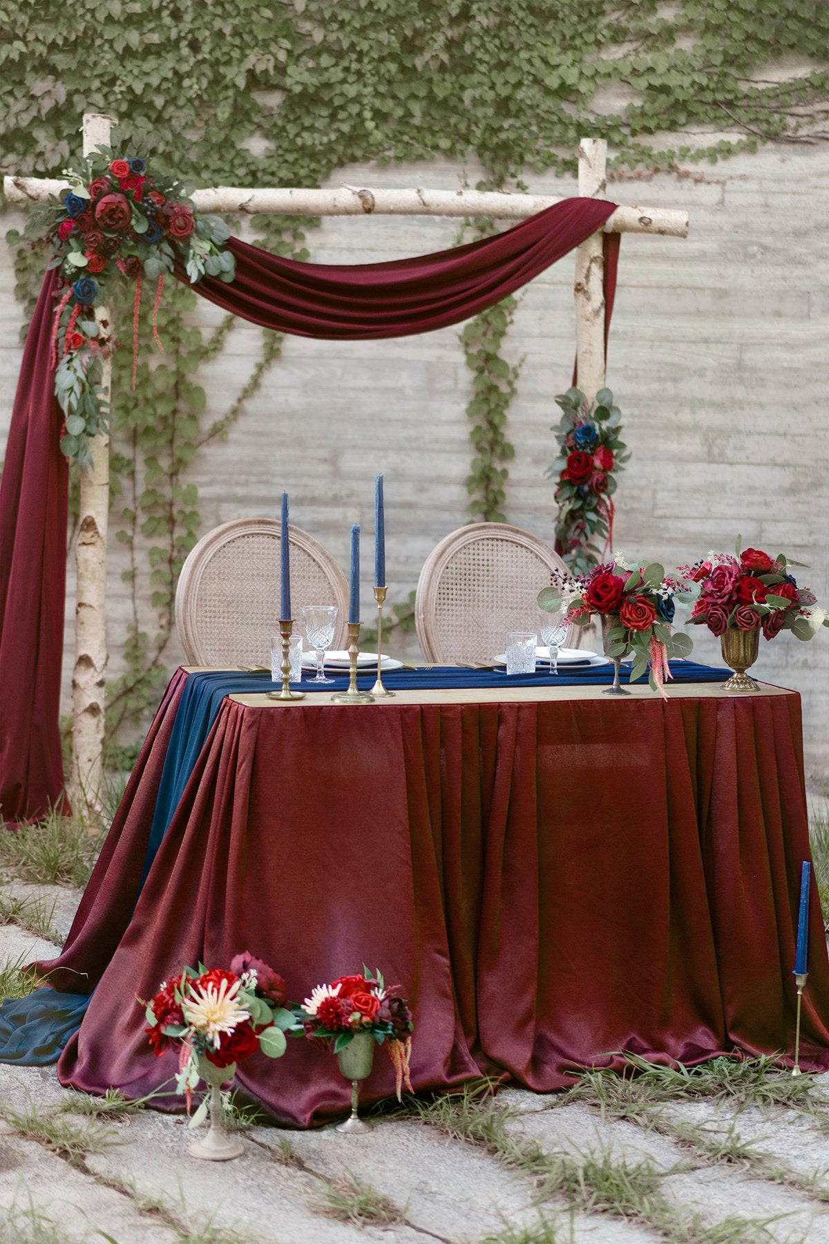 Burgundy Table Skirt and Navy Blue Table Runner - lingsDev