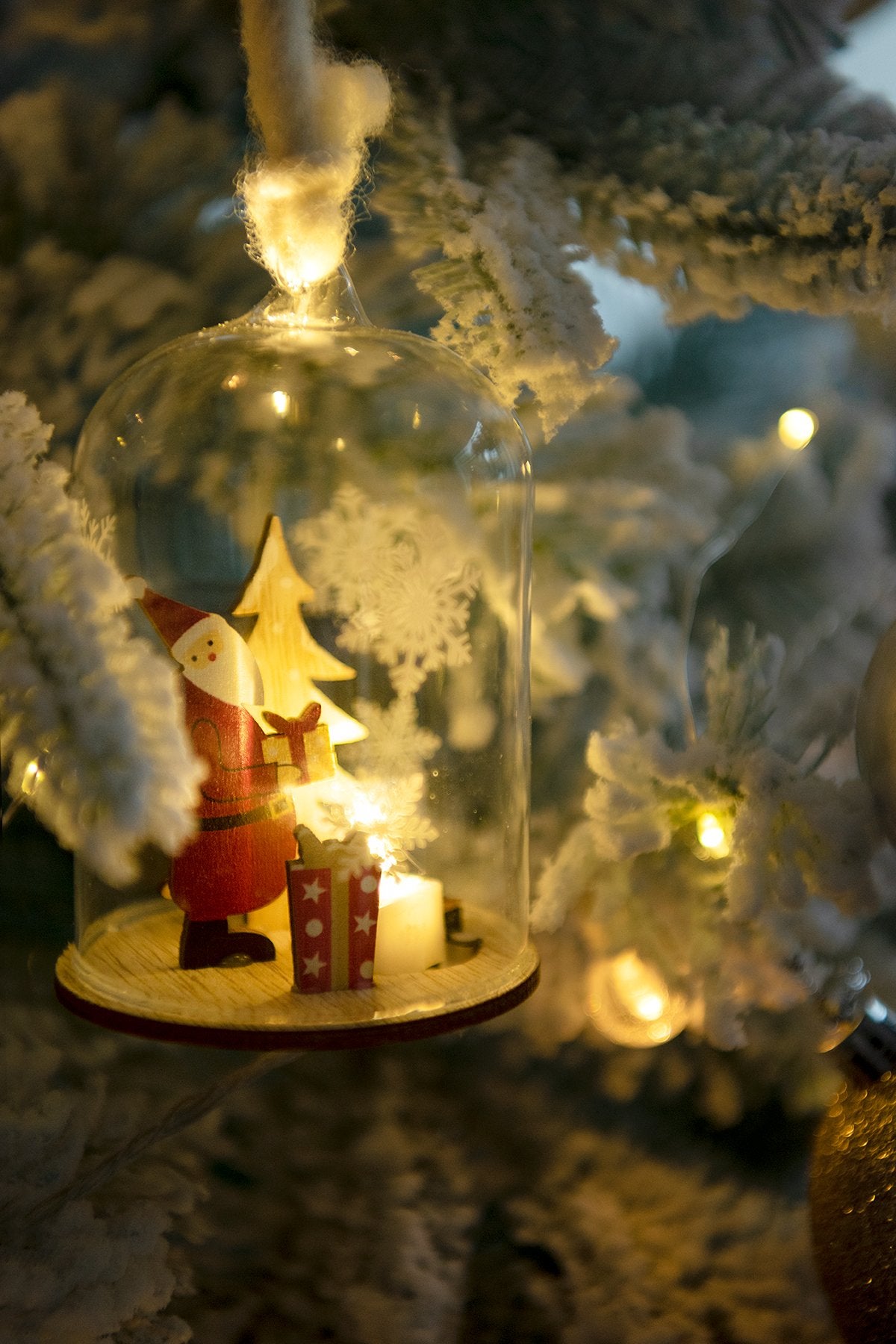 Christmas Tree LED Pendant (Set of 4) - lingsDev
