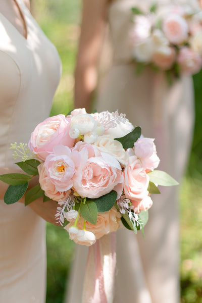 Round Bridesmaid Bouquets in Blush & Cream