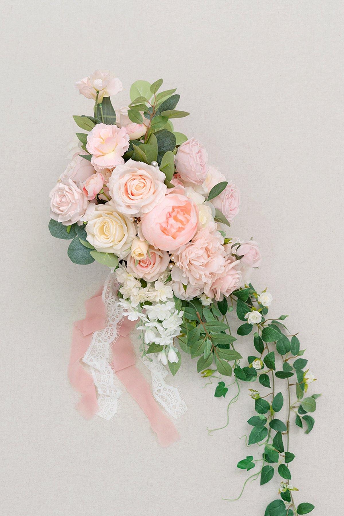 17" Deluxe Bridal Bouquet - Blush & Cream - lingsDev