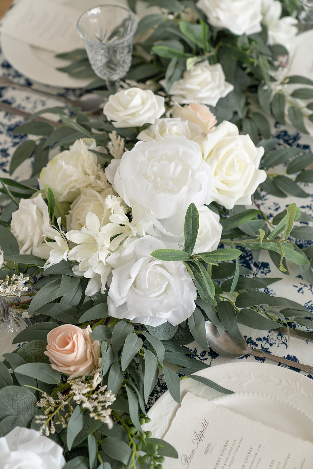 Eucalyptus and Willow Leaf Flower Garland 9FT - White & Sage - lingsDev