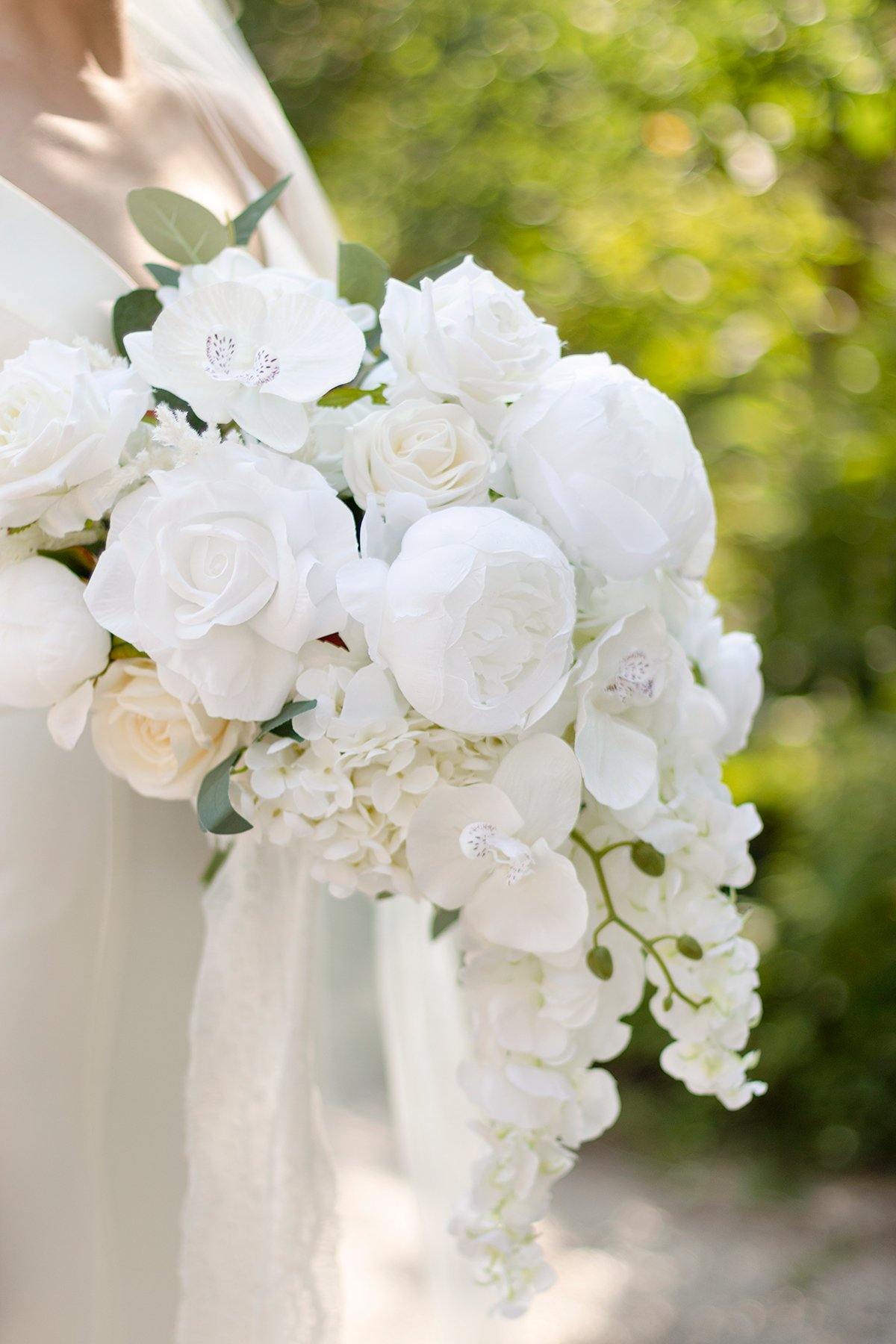 11"/17" Bridal Bouquet - White & Sage - lingsDev