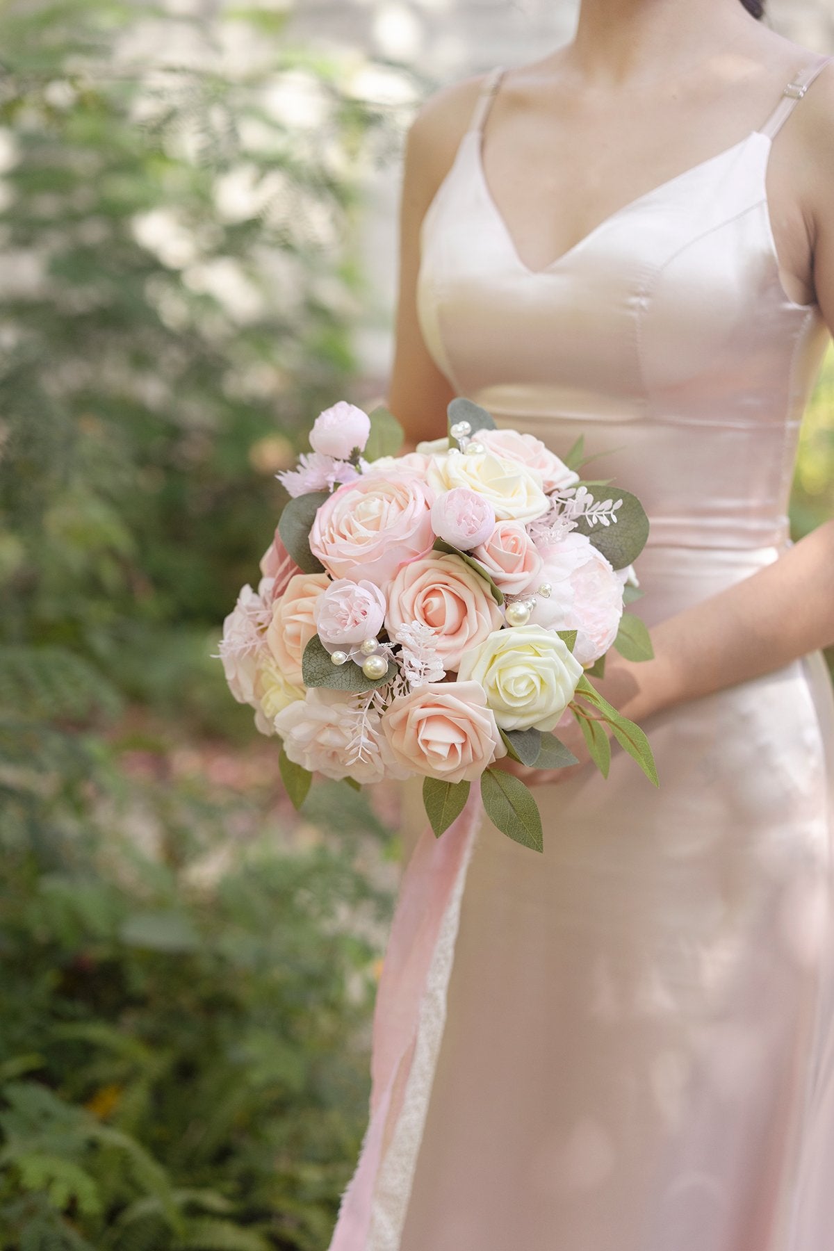 7"/9" Bridesmaid Bouquet - Blush & Cream - lingsDev