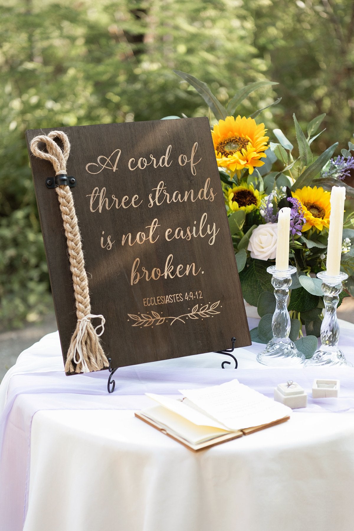 Strand of Three Cords Wedding Ceremony Sign - A Cord of Three Strands is not Easily Broken - lingsDev