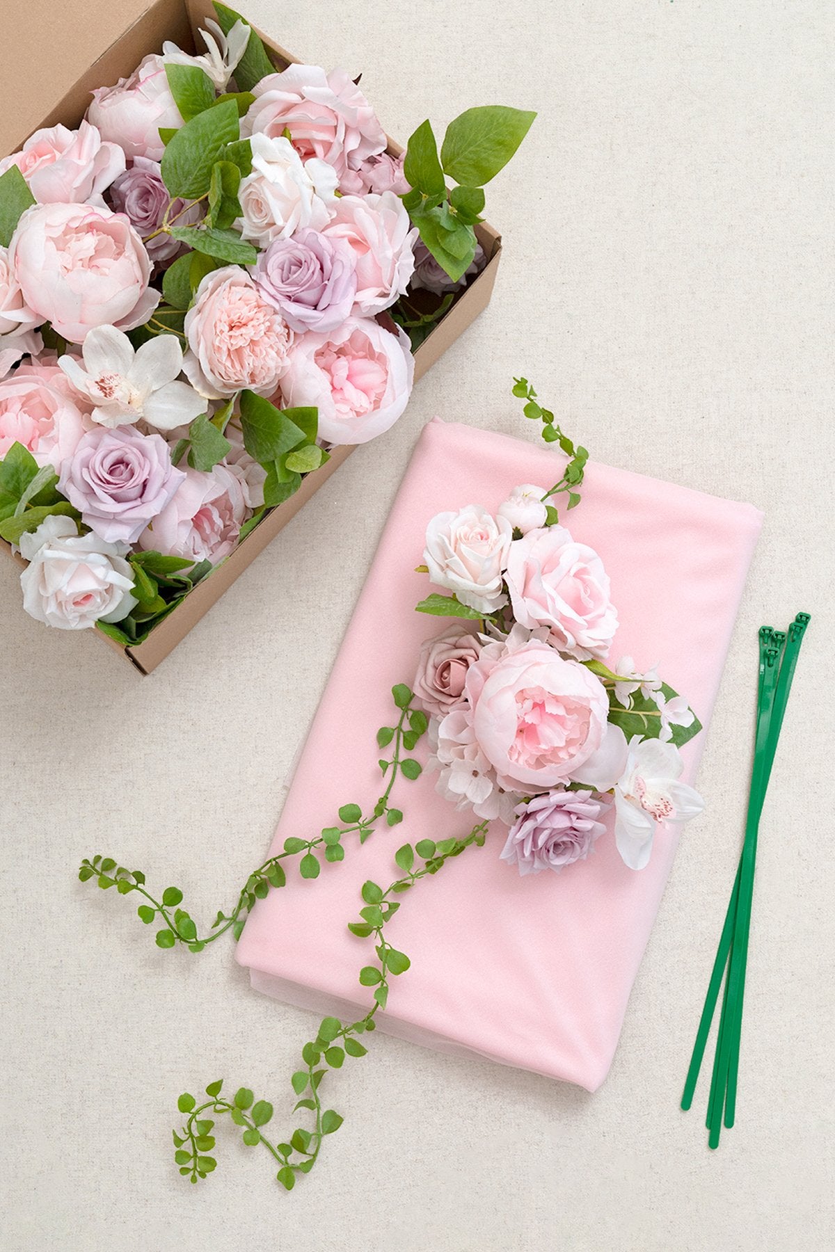 Flower Arch Décor with Sheer Drape (Set of 3) - Pale Pink - lingsDev