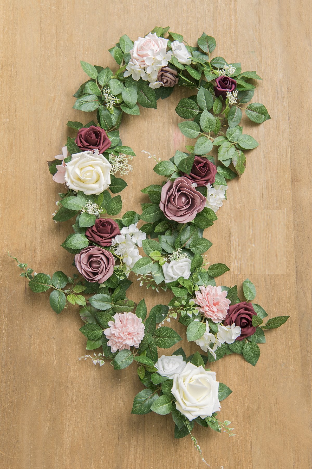 Handcrafted Fluffy Rose Vine Garland - Ling's moment