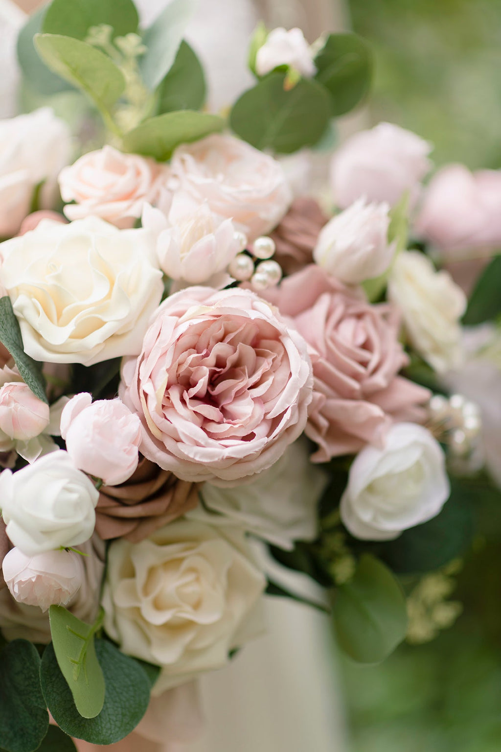 Large Free-Form Bridal Bouquet in Dusty Rose & Cream