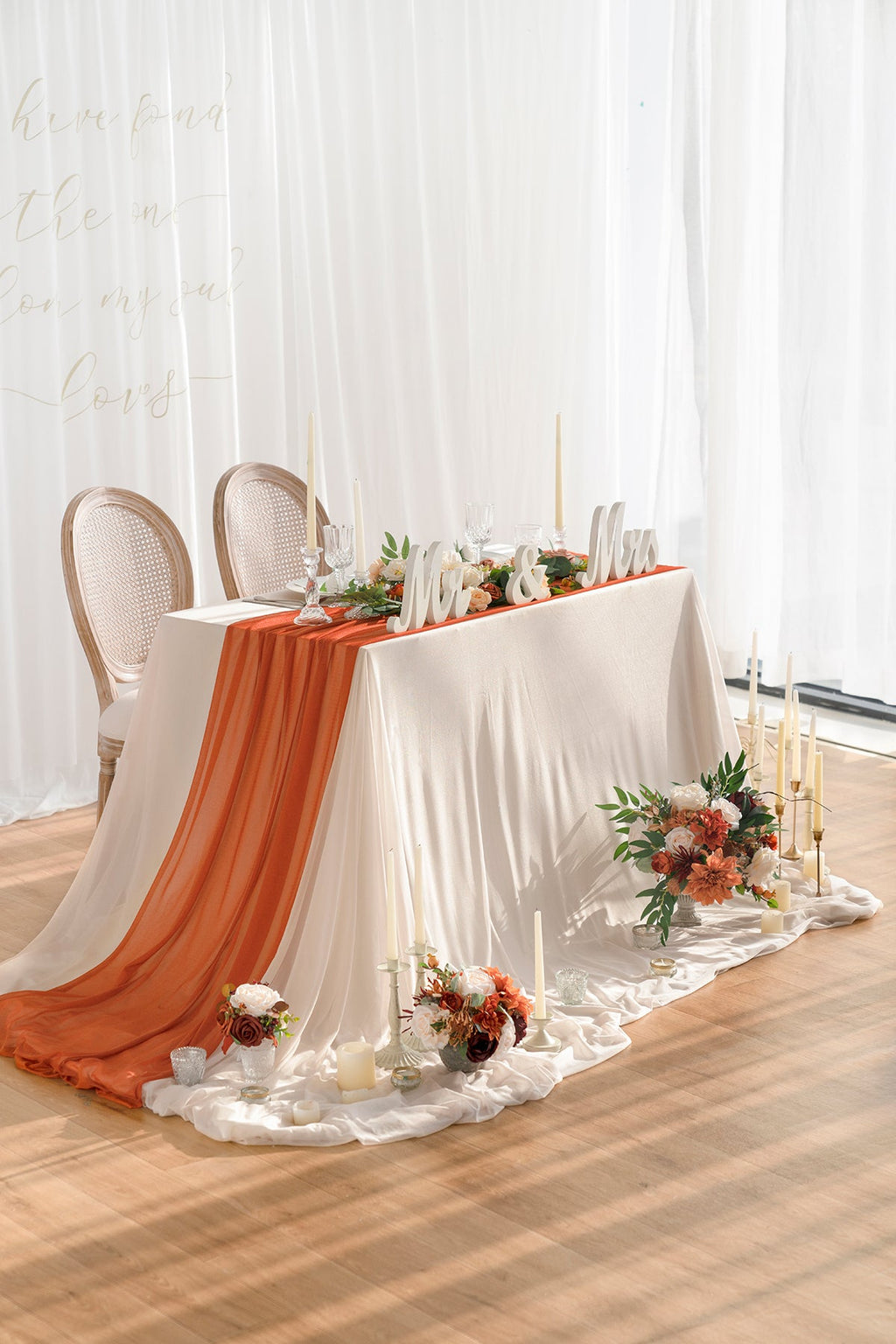 Table linens in Sunset Terracotta