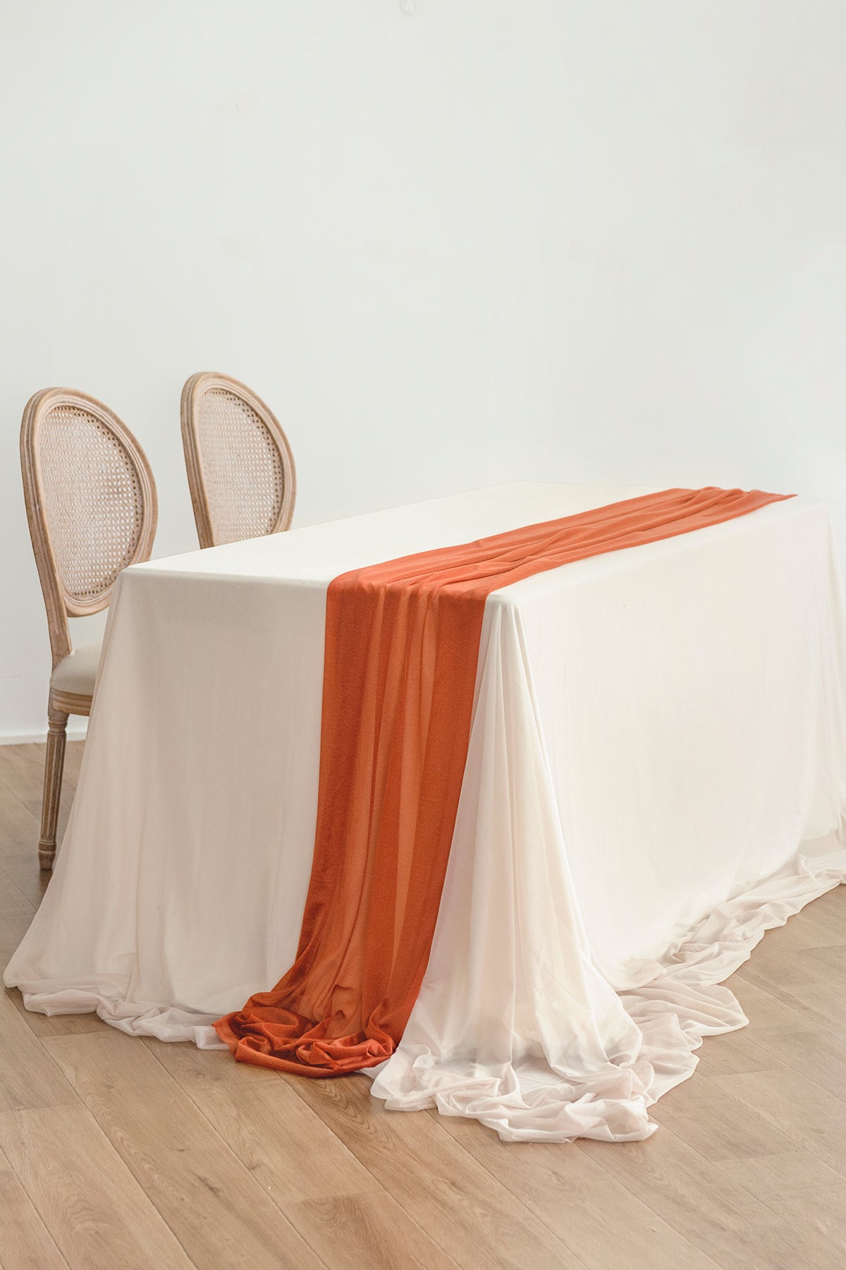 9ft Head Table Flower Garland in Sunset Terracotta