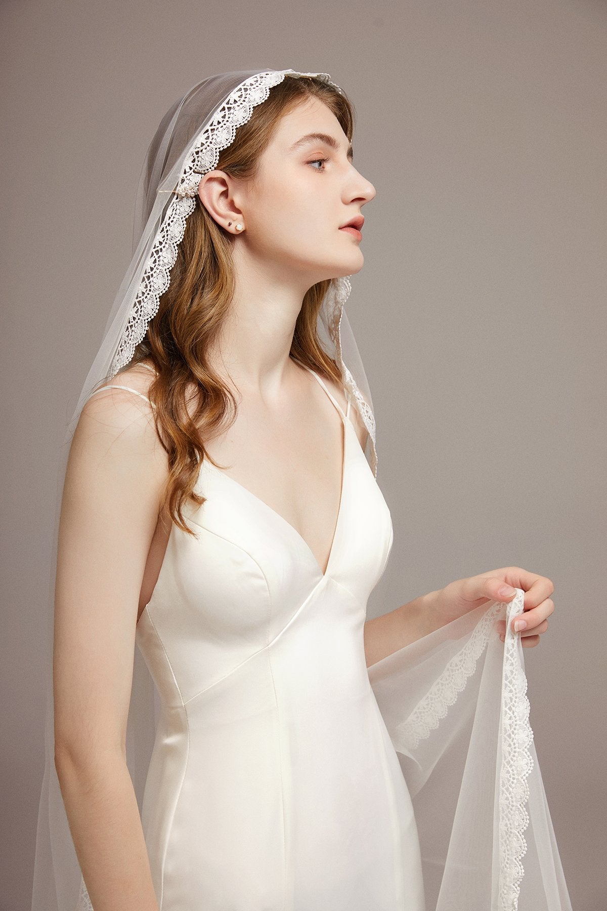 Classic Lace Edge Cathedral Veil - lingsDev