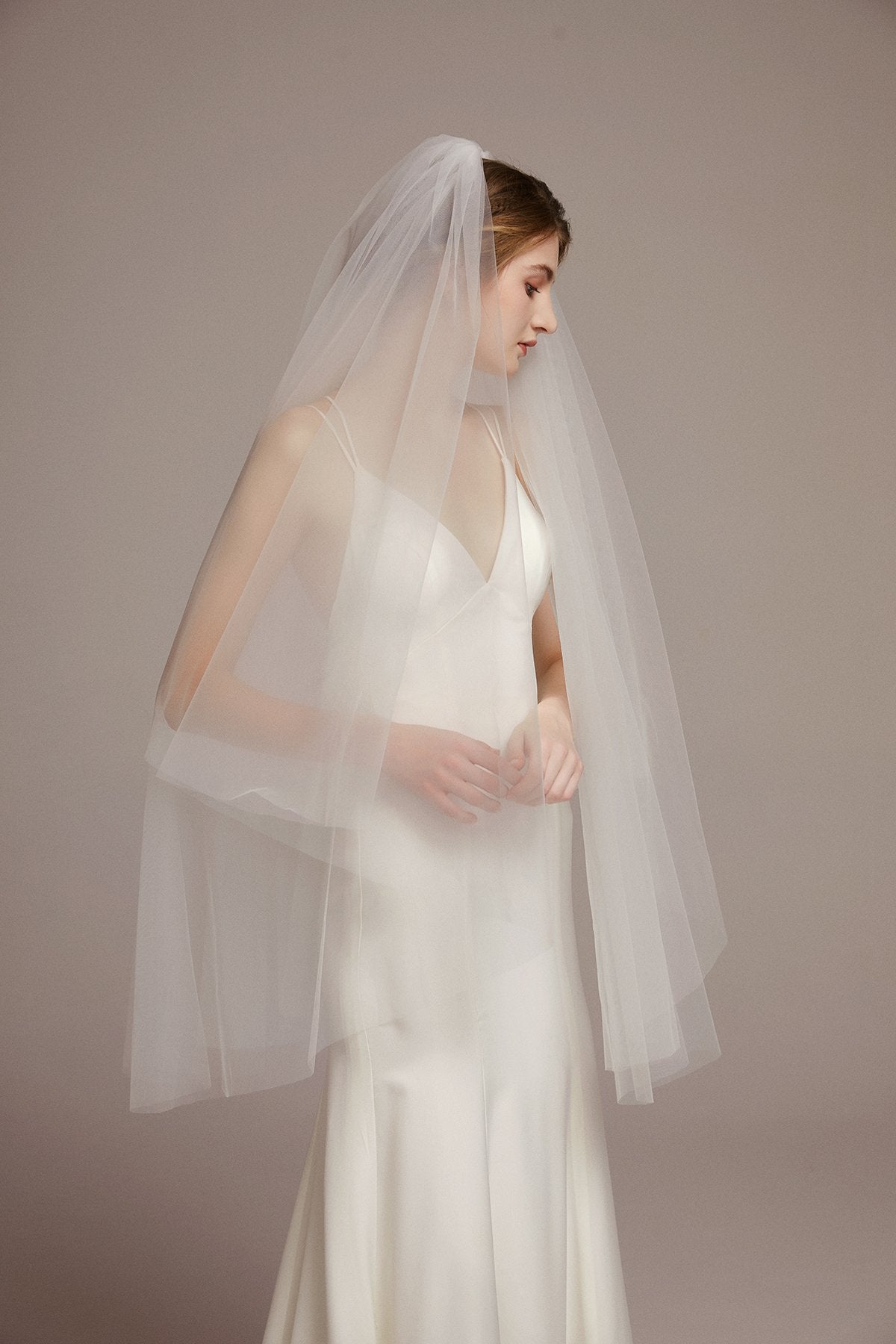 Simple Elegant Two Tier Fingertip Veil with Comb - lingsDev