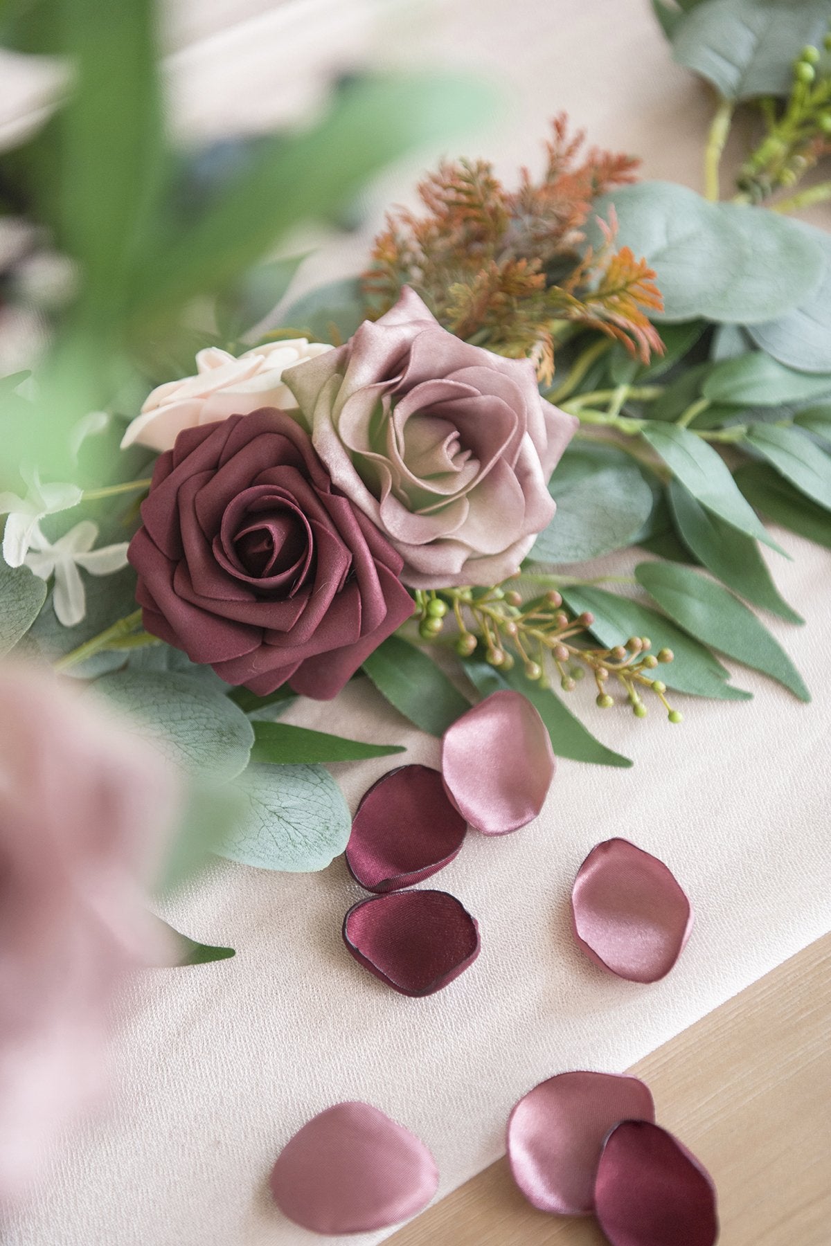 Silk Rose Petals 200/400pcs - Burgundy & Blush - lingsDev