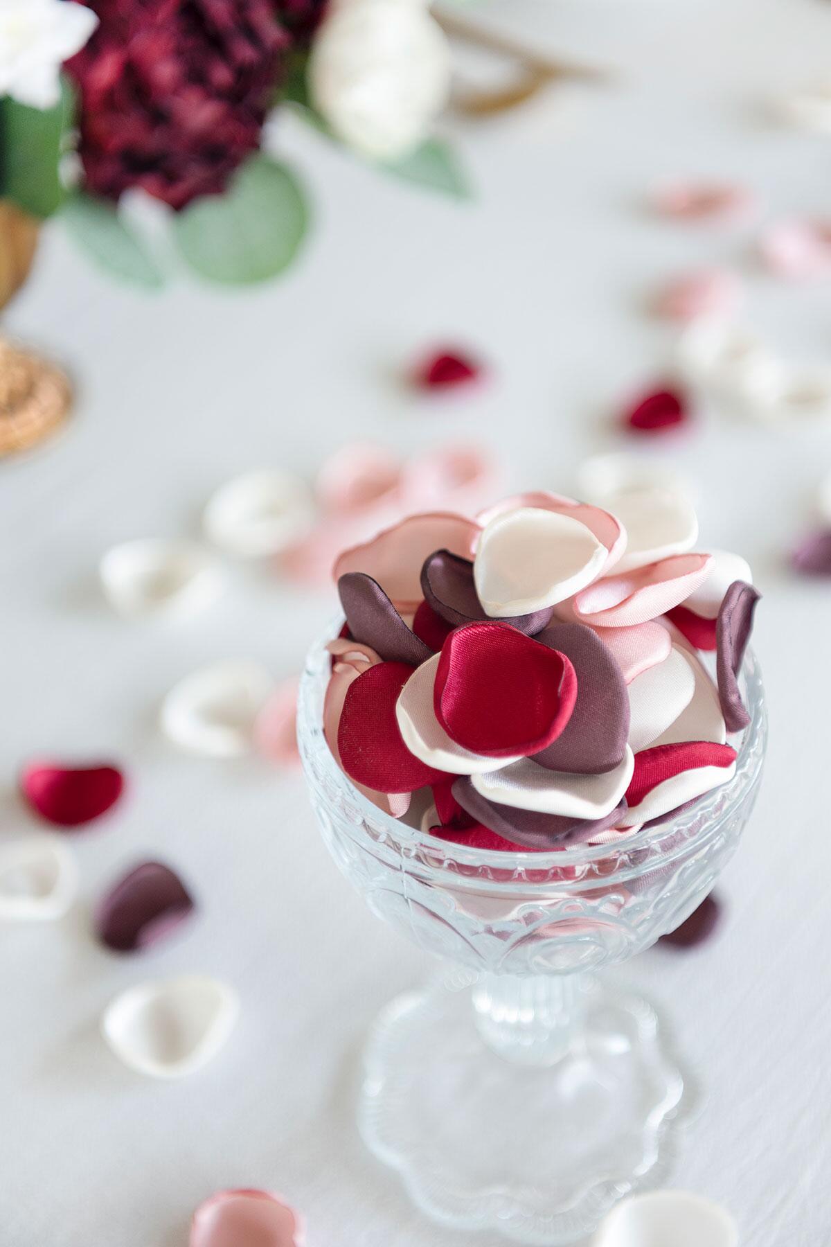 Silk Rose Petals 200/400pcs - Burgundy & Blush - lingsDev